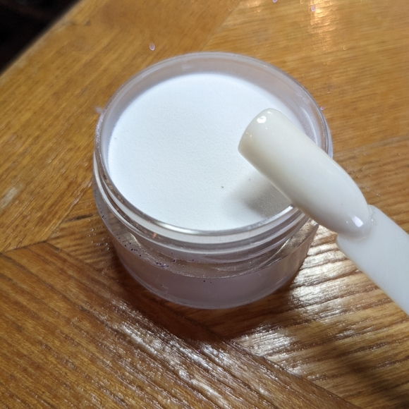 Slick Pour Powder - Picture 3 of 3